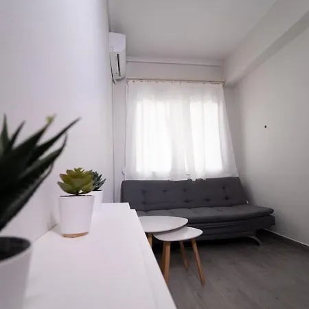 Kyvelia Cosy * 테살로니키